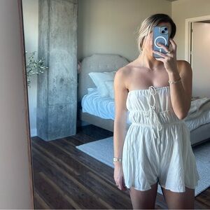 Princess Polly Cream Strapless Romper